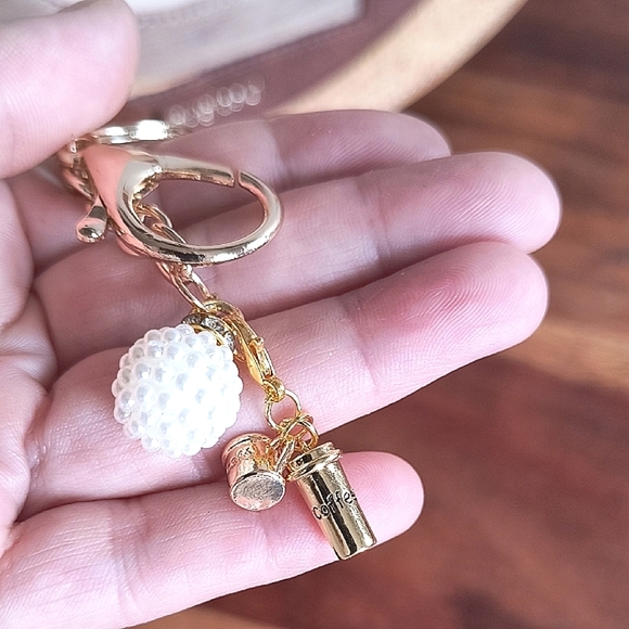 Brown Vegan Leather Keychain Holder with Gold Coffee Theme Charms. New - Picture 3 of 6